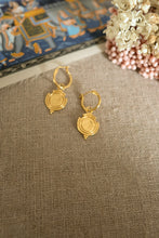 Load image into Gallery viewer, Be The Change Mirror Earrings